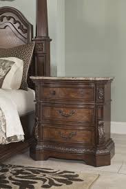 Ashley Furniture Ledelle Nightstand Camas Talladas Hogar Gaveteros