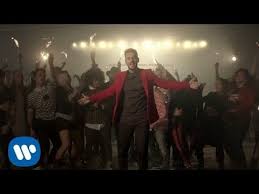 Epingle Par Berlingot Sur M Pokora M Pokora Video Chanson Et Musique Mariage