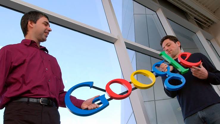 Larry Page y 
Serguéi Brin

1998