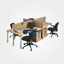Meja kantor biasanya memiliki berbagai bentuk dan variasi. Jual Partisi Kantor Murah Partisi Kantor Modera 4 Staff 1 Series