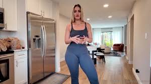 43806890-4D2F-4CF7-8E7D-D747EAE3F966 - Porn - EroMe