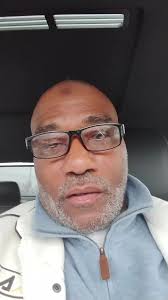 Phillip Lê Wilson Chia Tay