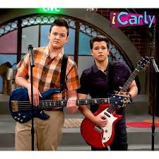 Noah munck was only 11 years old when he landed the recurring role of the funny friend gibby on the early 2000s kids comedy icarly. see what he looks like now! As Salamu Alaykum Ahmet Gotschs Twitter