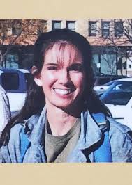 Ny mpanoratra eo an-toerana Tracy Beach dia hanao sonia ny bokiny vaovao  amin'ny 26 Jona ao amin'ny Museum of Pioneer Museum and Research Center