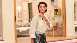 Joana barrios faz formigos e castanhas assadas. Joana Barrios Junta Se A Cronica Dos Bons Malandros Na Rtp Fantastic Mais Do Que Televisao