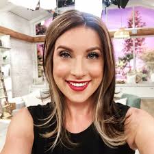 💞🌸🌟Happy Birthday, Courtney Cason QVC! Wishing you a beautiful day + a  wonderful year ahead!🌟🌸💞 Send her some love in the comments below!🎉