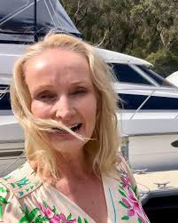 TRISH JOHNSON CELEBRANT & MC (@trishjohnsoncelebrant) • Instagram फ़ोटो और  वीडियो