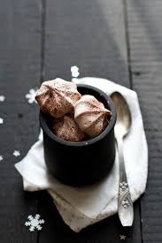 Meringue A La Cannelle Et Au Chocolat Meringue Chocolat Meringue Chocolat