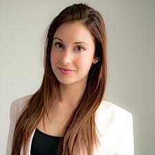 Alexandra Graves's Instagram, Twitter & Facebook