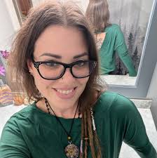 What is the purpose of a net meter and why would a salesperson come to my  door to discuss it in Sandy, Utah?