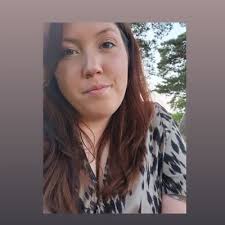 Hellomynameis Carla (@carlamartinez)