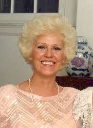 Luella Goodwin's Instagram, Twitter & Facebook