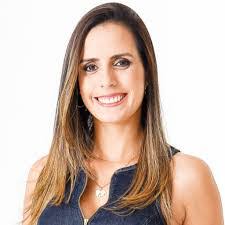 Melissa Schluter's Instagram, Twitter & Facebook