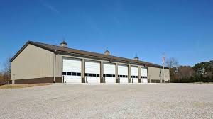 However, not every homeowner has the same objectives in mind when it comes to their plans for a garage with living quarters. Pics And Ideas Of Metal Buildings With Living Quarters Metalbuildings Homeideas Metal Buildings Metal Building Home Steel Buildings