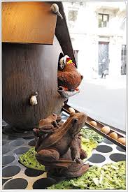 Top 5 Vitrines Des Chocolatiers Pour Paques 2014 Chocolate Sculptures Chocolate Showpiece Chocolate Art