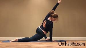 Yoga Poses Lizard Pose Hip Opener Piriformis Stretch Hip Flexors Lunge Modifications Ad Yoga Lizardpose Om Fun Workouts Yoga Poses Piriformis Stretch
