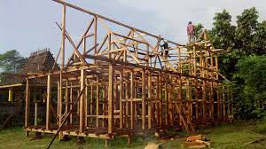 Bagi kamu yang tinggal di pegunungan, perbukitan, atau area dekat dengan hutan, maka desain rumah kayu minimalis ini sepertinya cocok untuk dijadikan rekomendasi. Cara Buat Rumah Kayu Pagar Rumah