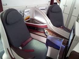 Qatar Airways Boeing 787 8 Dreamliner Business Class Seats Http Cruisinaltitude Com 2012 10 03 Pro Qatar Airways Boeing 787 Dreamliner Business Class Seats