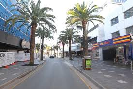 What's going to happen with stage 5 military lockdowns coming to every city in australia and melbourne locked down over zero cases. Covid 19 Gold Coast Testing Site Empty Mayor Tom Tate Calls For Lockdown To Lift Gold Coast Bulletin