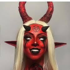 Hi all thank you for letting me join i was Esther white at Collingwood  girls secondary school and I had a friend called leyla taylor does anyone  remember us