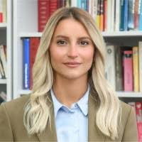 400+ "Valentīna" profiles