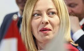 Antonella Elia, parla un'amica: "Ha dato un ultimatum a Pietro Delle Piane" 