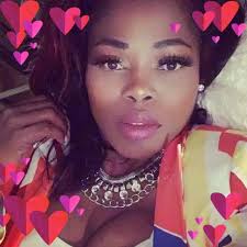 I've been hiding this summer not feeling like me “the singer/the artist.”  Its been nice having a Summer to be a nerd. @rontyoung says in this photo I  look like I'm taking