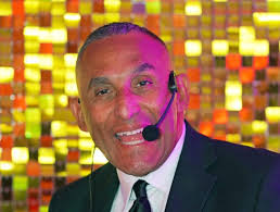 LAMENTABLE PARTIDA DEL AMIGO HÉCTOR VÉLEZ