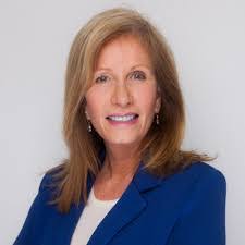 Alyssa Keefe's Instagram, Twitter & Facebook