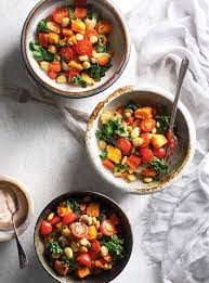 Salade Aux Patates Douces Aux Feves De Lima Au Kale Et Aux Tomates Ricardo Recipe Vegetarian Recipes Bean Salad Best Vegetarian Recipes