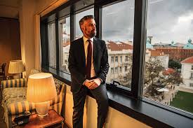 .semana com um dos mais empenhados defensores da solução política que suporta o governo do partido socialista, o secretário de estado dos assuntos parlamentares pedro nuno santos. Expresso Pedro Nuno Santos O Ps Nao Esta Disponivel Para Governar Em Qualquer Cenario