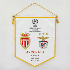 Sport lisboa e benfica comc mhih om (portuguese pronunciation: Pin On Benfica O Meu Grande Amor