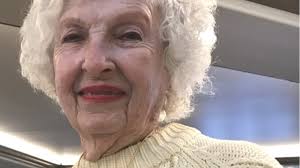 Jane Rappoport 10-Year Veteran Tutor Award recognizes volunteer's  commitment to literacy