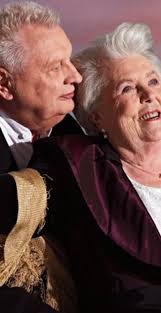 Senior movie stars: Nursing home recreates famous scenes