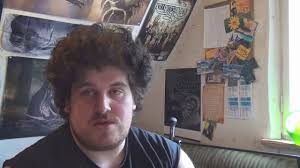 Was „drachenlord anfangs für seine fangemeinde hielt, waren schon von beginn an vor allem trolle und gelangweilte „hater, die sich den fränkischen youtuber als ziel für ihren spott ausgesucht hatten. Drachenlord Poster Jetzt Auf Amazon De Krass Mega Youtube