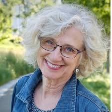 Comings and goings: 'Invisibilia' announces new hosts, two staffers leave  Chicago Public Media …