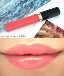 Clarins Eclat Minute Instant Light Natural Lip Perfector купить Chanel Spring Summer 2018 Rouge Coco Gloss In 786 Sibylla Review And Swatches Makeupbrandsbest Wedding Makeup Tips Amazing Wedding Makeup Makeup