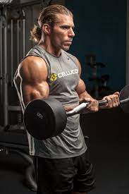 9 Things You Should Never Do On Biceps Day