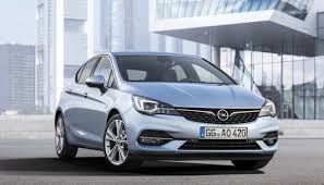 Neuer opel astra (2021) ist breiter und flacher. Funf Antriebe Unter 100 Gramm Co2 Neuer Opel Astra Ab Sofort Bestellbar Medien Opel Allemagne