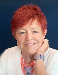 Joyce Crabtree's Instagram, Twitter & Facebook