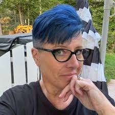 Fern Jeffries (@fernatme)