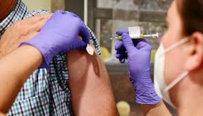 Le vaccin janssen (laboratoire johnson & johnson) arrive en france le 12 avril. Johnson And Johnson Covid 19 Vaccine Could Be Available In Europe In April Euractiv Com