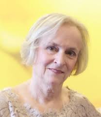 Barbara Tracey's Instagram, Twitter & Facebook