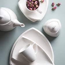 Aldığım fiyattan ve piyasaya göre daha uyguna satışa koyuyorum alacak kişiye şimdiden hayırlı olsun :). Emsan Antwerp 30 Parca Kahvalti Takimi Emsan