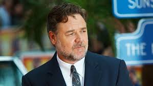 Russell crowe surprises yachtswoman with heartwarming birthday message. Russell Crowe S 104k Violin High Note Of Sydney Auction Billboard Billboard