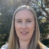 Pamela Pogue's Instagram, Twitter & Facebook