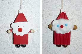 Une tête de renne ou de père noël réalisés avec des assiettes en carton et un peu de peinture, un bonhomme de neige en coton. Epingle Par Minna Metsakangas Sur Noel Bricolage De Noel Maternelle Bricolage Noel Noel