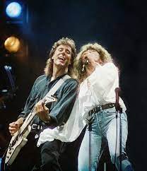 Tina With Long Time Guitarist James Ralston On The 1990 Foreign Affair Tour Tina Turner Tina Guitarist