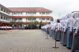 Sekolah menengah kejuruan katholik mater amabilis surabaya merupakan salah satu smk swasta terbaik di kota surabaya yang berkualitas dan berprestasi. Inilah Smk Terbaik Di Jawa Tengah Di 2020 Bisa Daftar Sekarang Lho