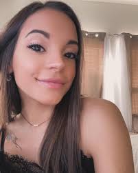 Alexis Hopkins (@alexis_briana143) • Instagram photos and videos